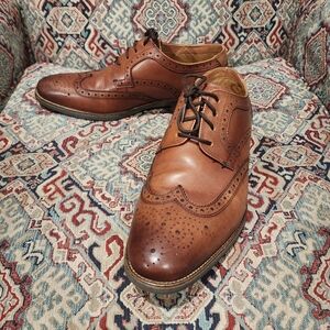 Florsheim Cognac Uptown Wingtip Oxford Comfortech Ortholite w/Criss Cross Lacing